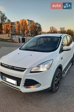 Внедорожник / Кроссовер Ford Kuga 2015 в Каменском