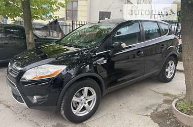 Позашляховик / Кросовер Ford Kuga 2010 в Івано-Франківську