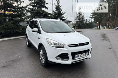 Позашляховик / Кросовер Ford Kuga 2013 в Києві