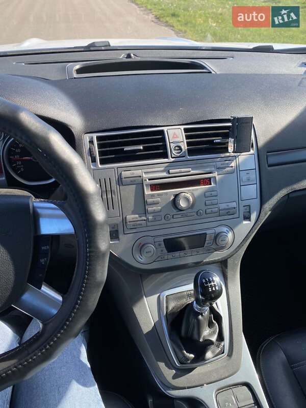 Внедорожник / Кроссовер Ford Kuga 2010 в Кегичевке