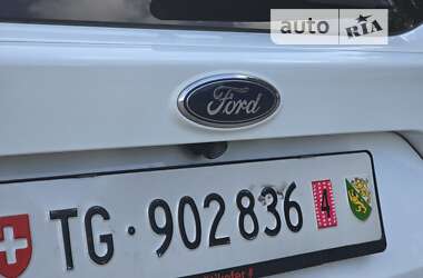 Внедорожник / Кроссовер Ford Kuga 2018 в Ковеле