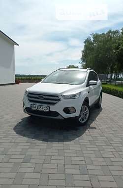 Позашляховик / Кросовер Ford Kuga 2019 в Черкасах