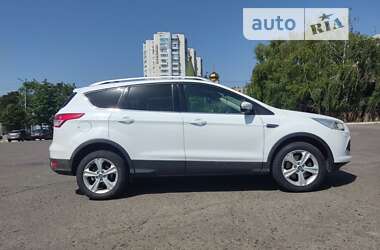 Позашляховик / Кросовер Ford Kuga 2015 в Одесі