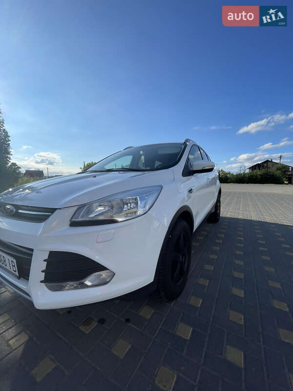 Позашляховик / Кросовер Ford Kuga 2014 в Коломиї