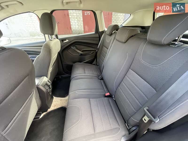 Позашляховик / Кросовер Ford Kuga 2013 в Дрогобичі