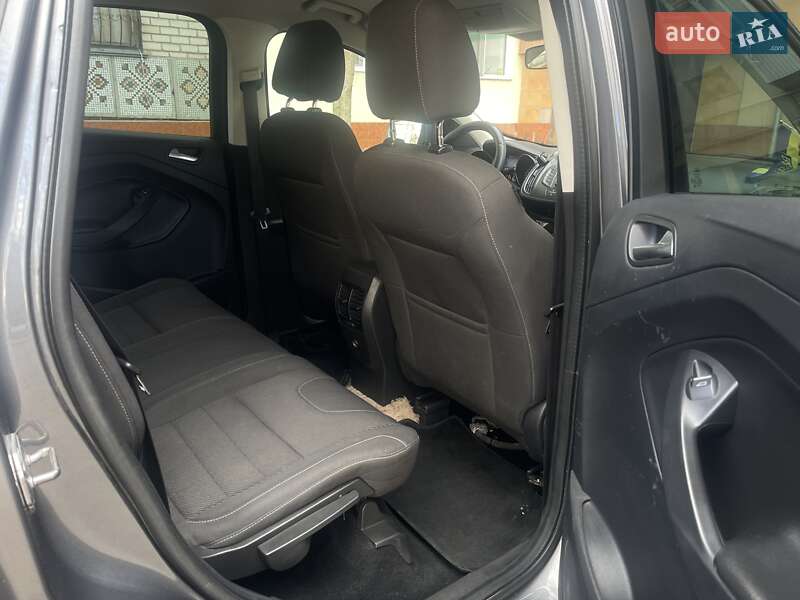 Позашляховик / Кросовер Ford Kuga 2013 в Дрогобичі