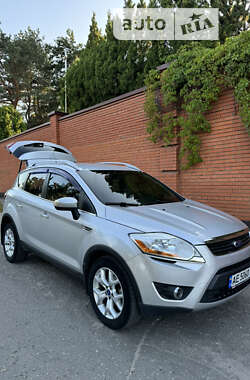 Внедорожник / Кроссовер Ford Kuga 2011 в Днепре