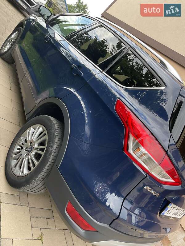 Внедорожник / Кроссовер Ford Kuga 2014 в Калуше