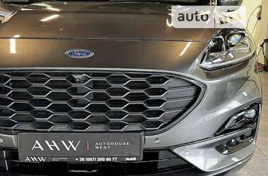 Позашляховик / Кросовер Ford Kuga 2022 в Львові