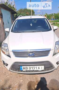 Внедорожник / Кроссовер Ford Kuga 2010 в Виннице