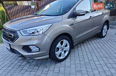 Внедорожник / Кроссовер Ford Kuga 2019 в Виннице