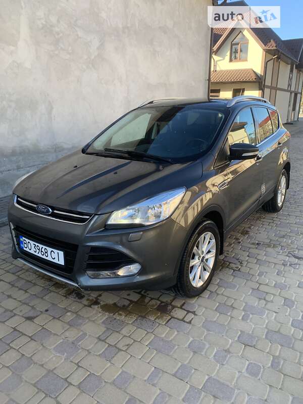 Позашляховик / Кросовер Ford Kuga 2015 в Тернополі