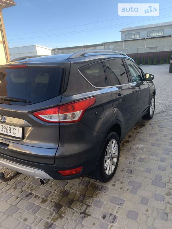 Позашляховик / Кросовер Ford Kuga 2015 в Тернополі