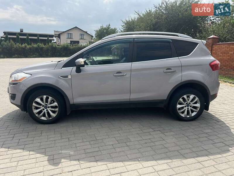 Внедорожник / Кроссовер Ford Kuga 2011 в Хмельницком фото 2 Внедорожник / Кроссовер Ford Kuga 2011 в Хмельницком