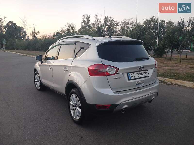 Внедорожник / Кроссовер Ford Kuga 2011 в Буче