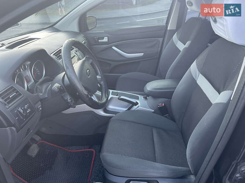 Внедорожник / Кроссовер Ford Kuga 2010 в Чернигове