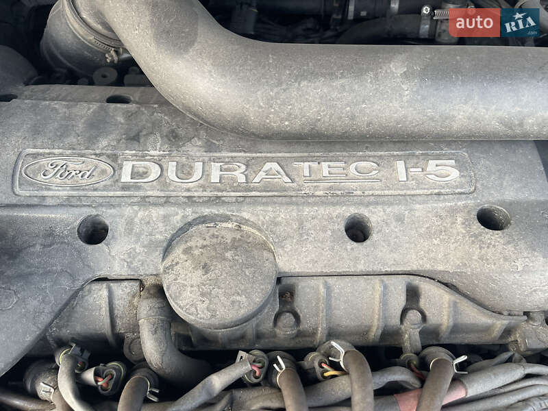 Внедорожник / Кроссовер Ford Kuga 2010 в Чернигове