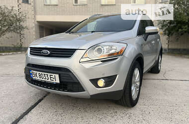 Внедорожник / Кроссовер Ford Kuga 2012 в Нетешине