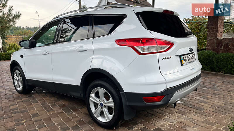 Внедорожник / Кроссовер Ford Kuga 2016 в Киеве