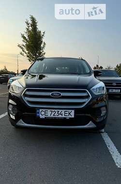 Внедорожник / Кроссовер Ford Kuga 2019 в Черновцах