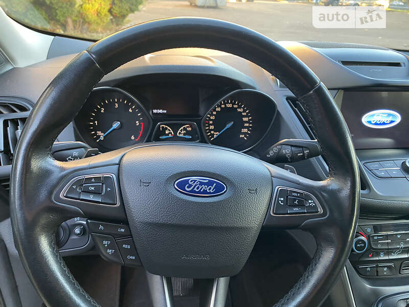 Позашляховик / Кросовер Ford Kuga 2016 в Києві фото 9 Позашляховик / Кросовер Ford Kuga 2016 в Києві