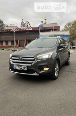 Внедорожник / Кроссовер Ford Kuga 2019 в Днепре