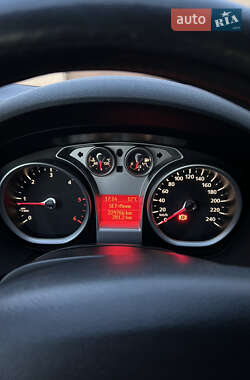 Внедорожник / Кроссовер Ford Kuga 2010 в Ужгороде