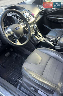 Внедорожник / Кроссовер Ford Kuga 2014 в Ивано-Франковске