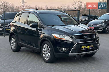 Внедорожник / Кроссовер Ford Kuga 2012 в Черновцах