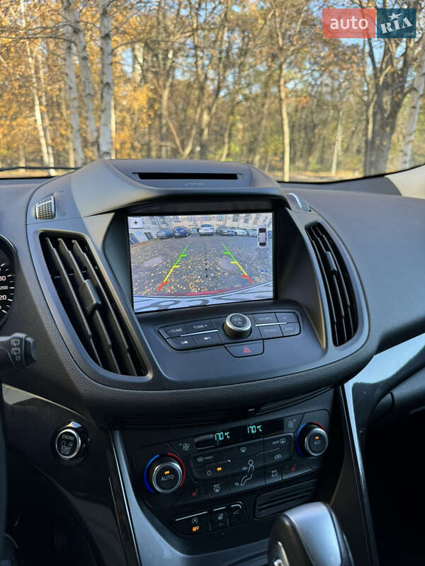 Позашляховик / Кросовер Ford Kuga 2019 в Києві