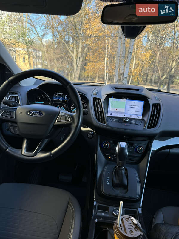 Позашляховик / Кросовер Ford Kuga 2019 в Києві