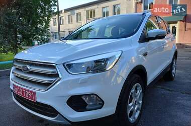 Позашляховик / Кросовер Ford Kuga 2019 в Полтаві