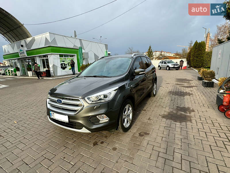 Внедорожник / Кроссовер Ford Kuga 2019 в Ивано-Франковске фото 2 Внедорожник / Кроссовер Ford Kuga 2019 в Ивано-Франковске