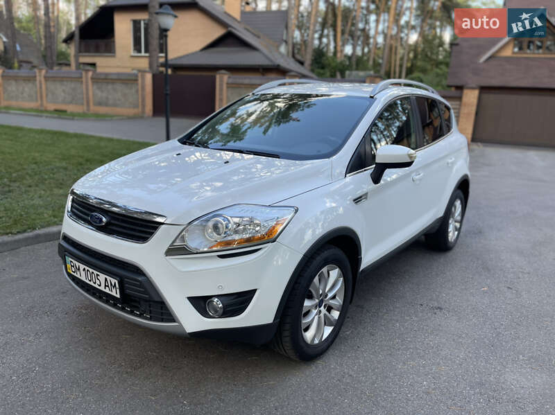Внедорожник / Кроссовер Ford Kuga 2012 в Чернигове
