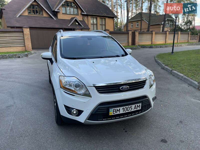 Внедорожник / Кроссовер Ford Kuga 2012 в Чернигове