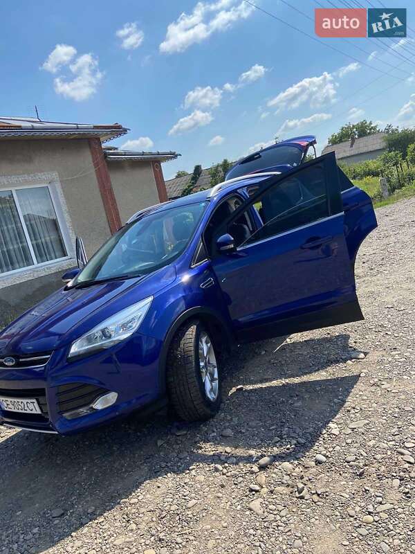 Внедорожник / Кроссовер Ford Kuga 2014 в Черновцах
