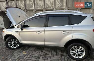 Внедорожник / Кроссовер Ford Kuga 2012 в Днепре