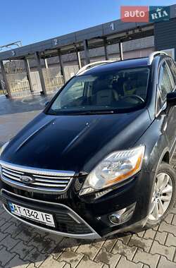 Позашляховик / Кросовер Ford Kuga 2011 в Косові