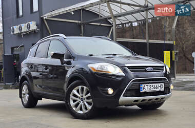 Позашляховик / Кросовер Ford Kuga 2011 в Києві