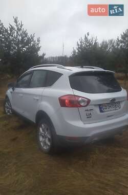 Позашляховик / Кросовер Ford Kuga 2011 в Ніжині