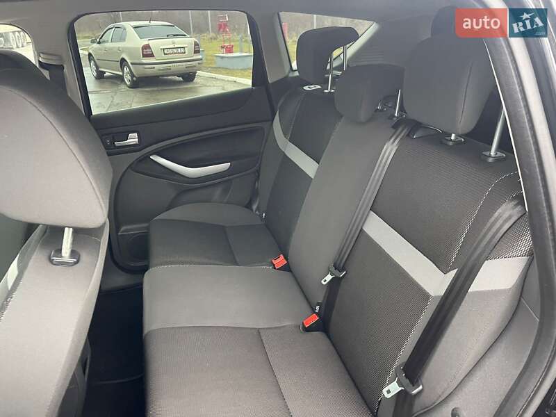 Внедорожник / Кроссовер Ford Kuga 2011 в Ужгороде фото 24 Внедорожник / Кроссовер Ford Kuga 2011 в Ужгороде