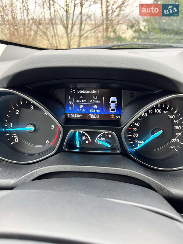 Внедорожник / Кроссовер Ford Kuga 2018 в 