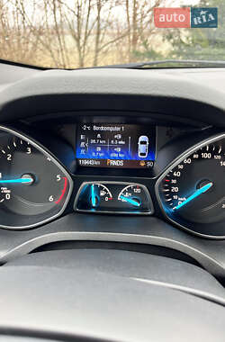 Внедорожник / Кроссовер Ford Kuga 2018 в 