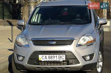 Внедорожник / Кроссовер Ford Kuga 2011 в 
