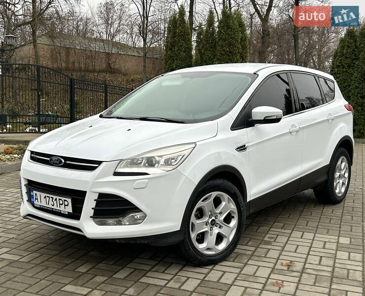 Позашляховик / Кросовер Ford Kuga 2016 в Прилуках