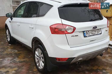Внедорожник / Кроссовер Ford Kuga 2012 в 