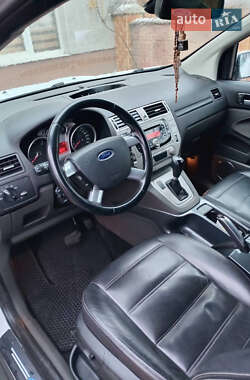 Внедорожник / Кроссовер Ford Kuga 2012 в 