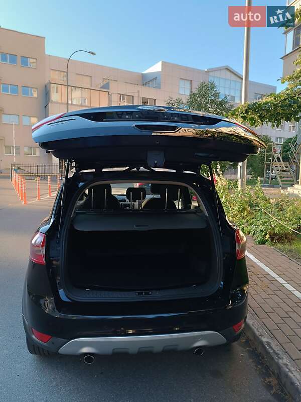Внедорожник / Кроссовер Ford Kuga 2012 в Киеве