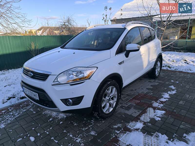 Позашляховик / Кросовер Ford Kuga 2011 в Красилові