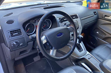 Внедорожник / Кроссовер Ford Kuga 2012 в 